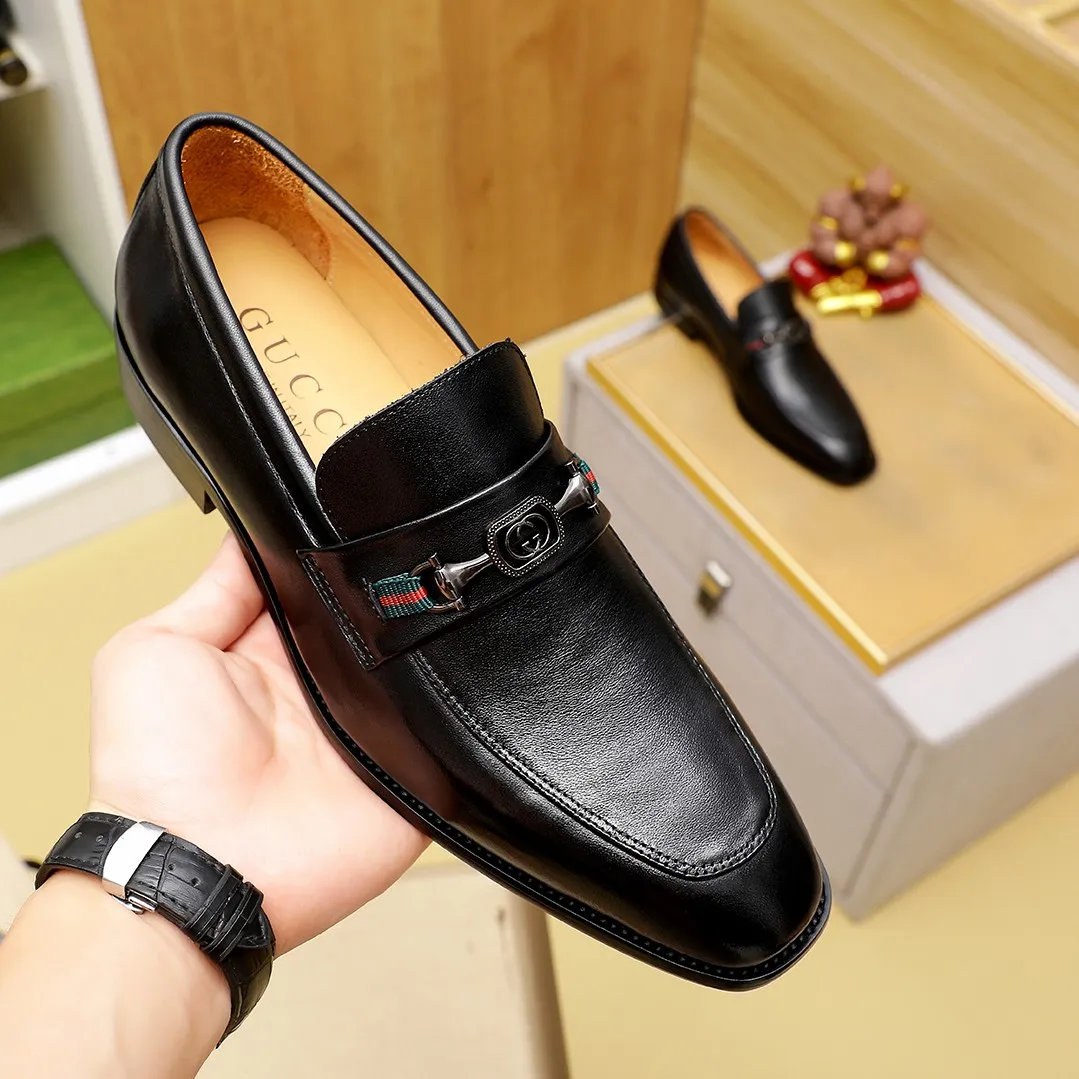 Men's men's shoes💰440💰💰🎩🎩🔥🔥Gucci GUCCI official website men's business formal leather shoes updated💥Hong Kong counter synchronized new styles💥completely one-to-one replica shipment👍zero gap in counter quality 0⃣️all made of imported cowhide with original hardware buckle➕🐂leather lining, color, code matching 39-44